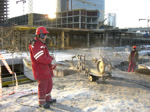 Резка алмазным канатом